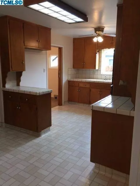 116 E Gail Ave, Tulare, CA 93274 photo 5