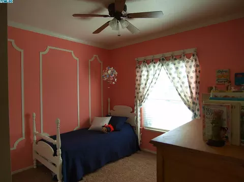 1131 Vine St, Exeter, CA 93221 photo 10