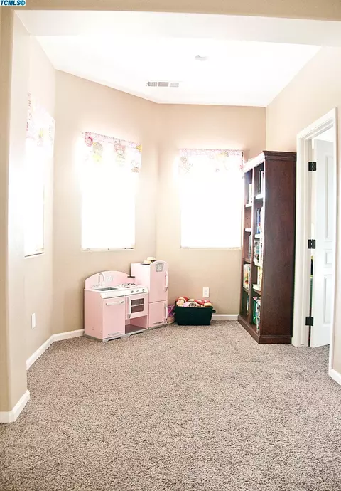 1786 Firestone Dr, Tulare, CA 93274 photo 36