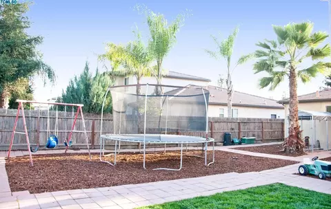 1786 Firestone Dr, Tulare, CA 93274 photo 41