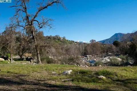 42940 Kaweah River Dr, Three Rivers, CA 93271 photo 18