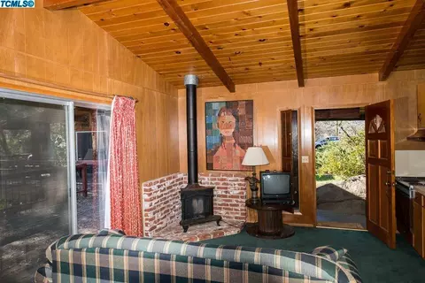 42940 Kaweah River Dr, Three Rivers, CA 93271 photo 12