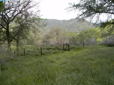 41118 Blossom Dr, Three Rivers, CA 93271 photo 6