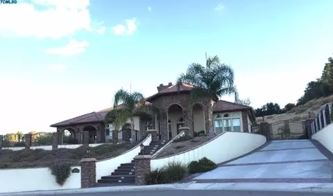 821 Valley View St, Taft, CA 93268 photo 1