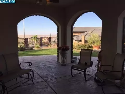 821 Valley View St, Taft, CA 93268 photo 45