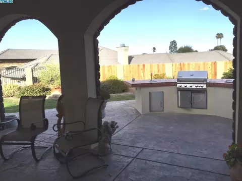 821 Valley View St, Taft, CA 93268 photo 42