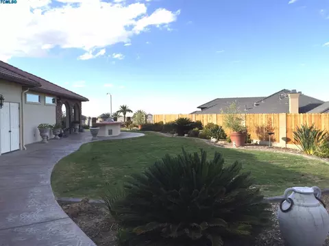 821 Valley View St, Taft, CA 93268 photo 43
