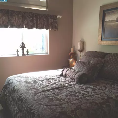 821 Valley View St, Taft, CA 93268 photo 10