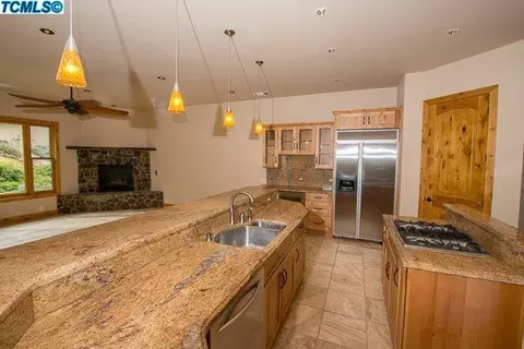 41167 Oakridge Dr, Three Rivers, CA 93271 photo 17