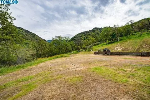 41167 Oakridge Dr, Three Rivers, CA 93271 photo 24