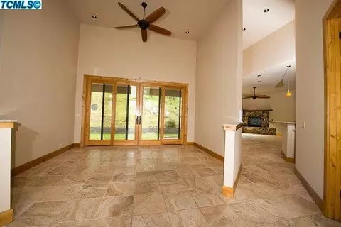 41167 Oakridge Dr, Three Rivers, CA 93271 photo 13