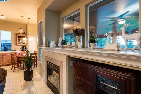 2772 Sussex Ave, Clovis, CA 93611 photo 10