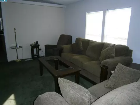 3133 S Avocado St #50, Visalia, CA 93277 photo 4