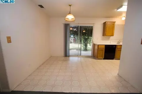 809 Tucker Ave, Sanger, CA 93657 photo 6