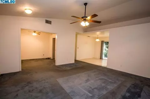809 Tucker Ave, Sanger, CA 93657 photo 3