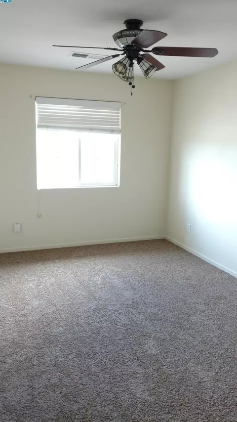 1817 Cabrillo Ave, Tulare, CA 93274 photo 15