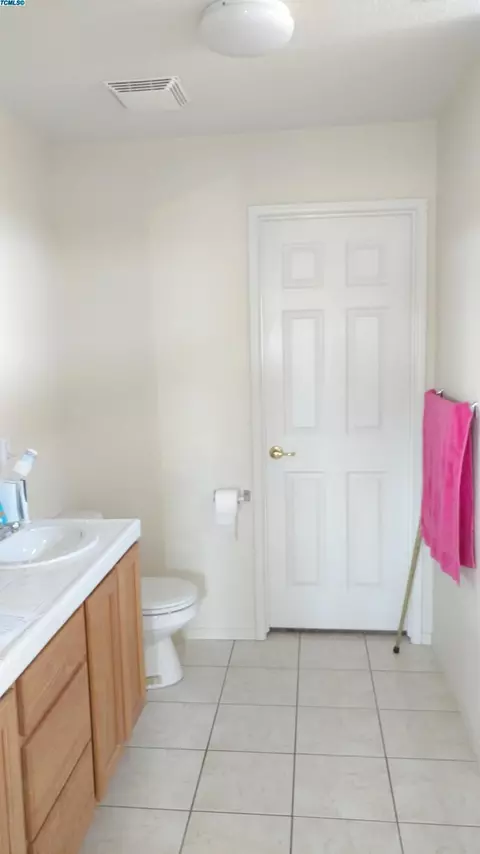 1817 Cabrillo Ave, Tulare, CA 93274 photo 19