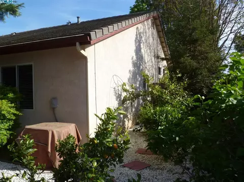 2406 E Beech Ave, Visalia, CA 93292 photo 44