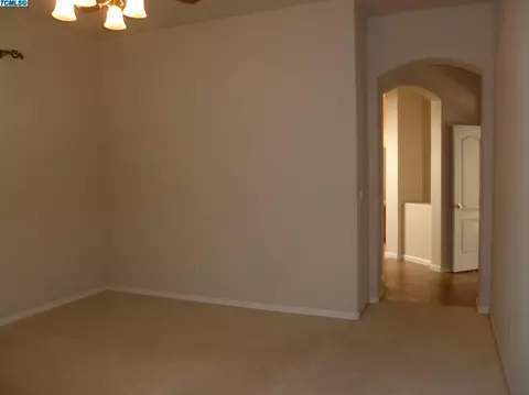 2406 E Beech Ave, Visalia, CA 93292 photo 30