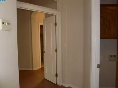 2406 E Beech Ave, Visalia, CA 93292 photo 24