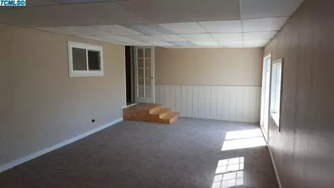 1485 E Sequoia Ave, Tulare, CA 93274 photo 11