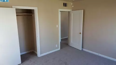 1485 E Sequoia Ave, Tulare, CA 93274 photo 5