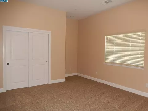 1938 Academy Ave, Tulare, CA 93274 photo 13