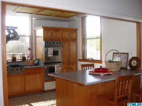 1891 N Belmont, Exeter, CA 93221 photo 11
