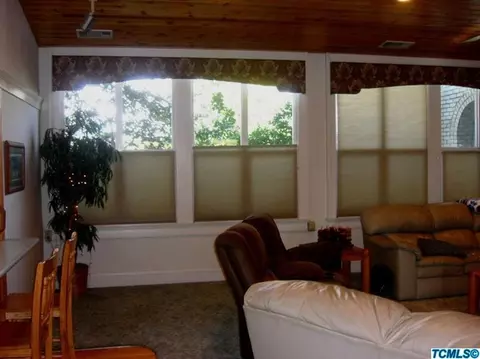 1891 N Belmont, Exeter, CA 93221 photo 8