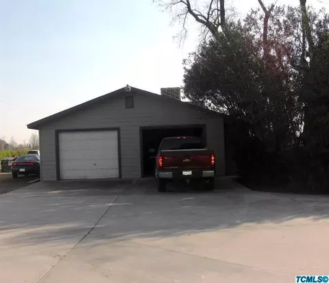 1891 N Belmont, Exeter, CA 93221 photo 20