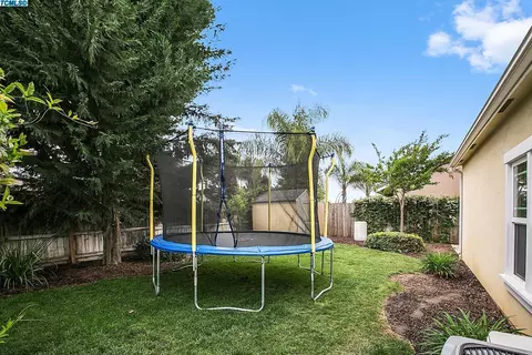 739 Sherwood St, Exeter, CA 93221 photo 6