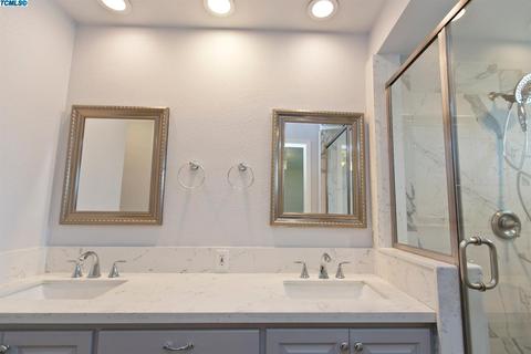 2734 W Beech Ave, Visalia, CA 93277 photo 16