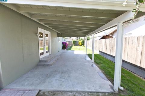 2734 W Beech Ave, Visalia, CA 93277 photo 26
