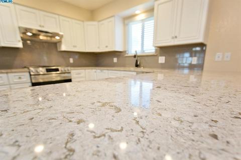 2734 W Beech Ave, Visalia, CA 93277 photo 8