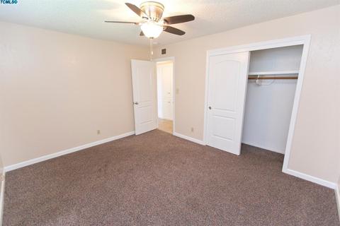 2734 W Beech Ave, Visalia, CA 93277 photo 22