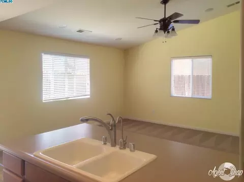 4347 E Murray Ave, Visalia, CA 93292 photo 10
