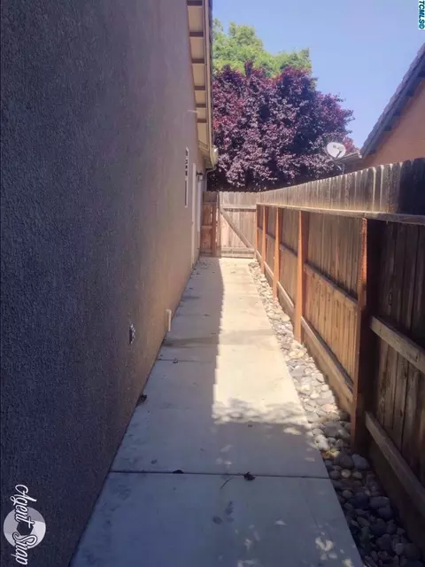 4347 E Murray Ave, Visalia, CA 93292 photo 23