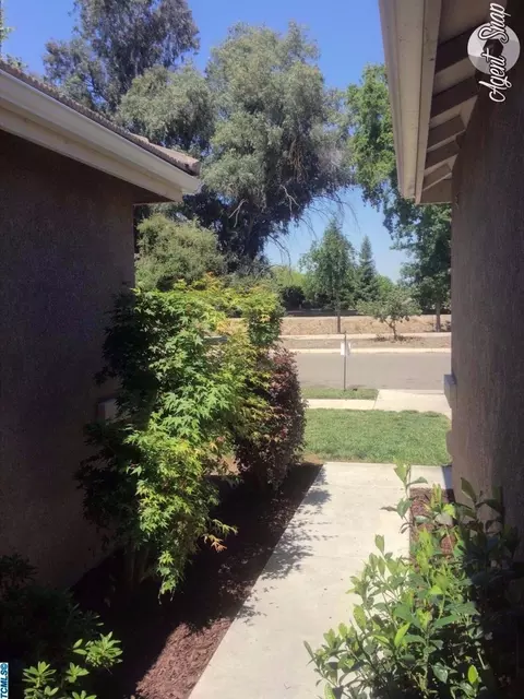 4347 E Murray Ave, Visalia, CA 93292 photo 7