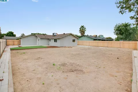 1421 Joyce Pl, Exeter, CA 93221 photo 16