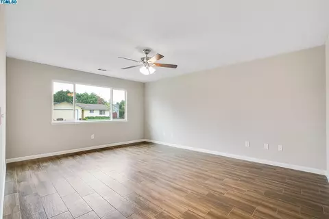 1421 Joyce Pl, Exeter, CA 93221 photo 6