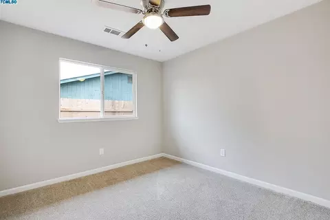 1421 Joyce Pl, Exeter, CA 93221 photo 8