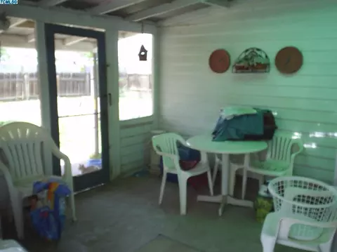 1013 S Elm St, Pixley, CA 93256 photo 17