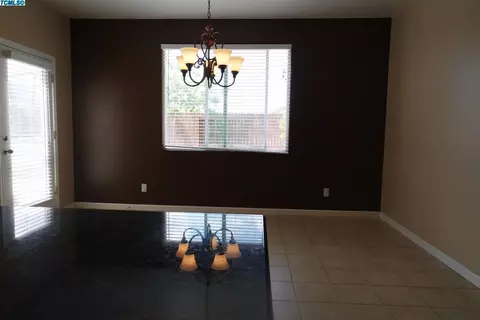 975 Lavender, Dinuba, CA 93618 photo 18