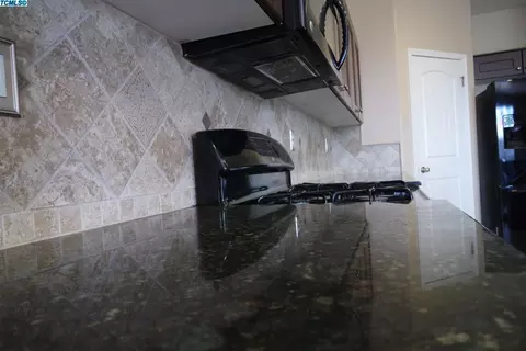 975 Lavender, Dinuba, CA 93618 photo 26