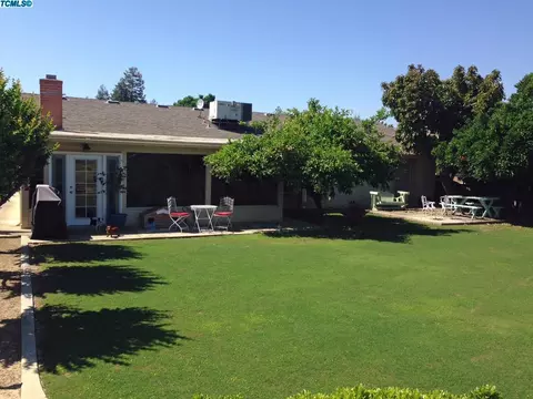 709 W Pine St, Exeter, CA 93221 photo 21