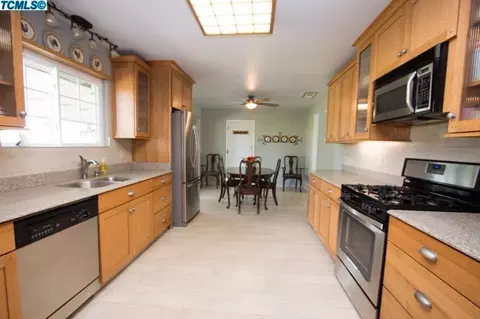 11246 S Clovis Ave, Selma, CA 93662 photo 10