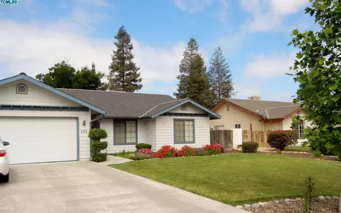 428 Benjamin Ct, Exeter, CA 93221 photo 3