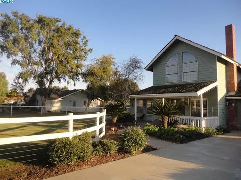 17865 Avenue 278, Exeter, CA 93221 photo 2