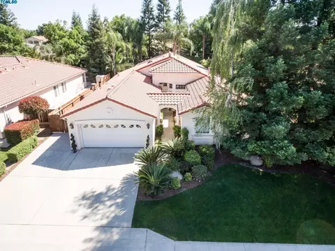 2324 Sierra Madre Ave, Clovis, CA 93611 photo 43