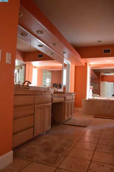 3537 E Vassar Ct, Visalia, CA 93292 photo 46
